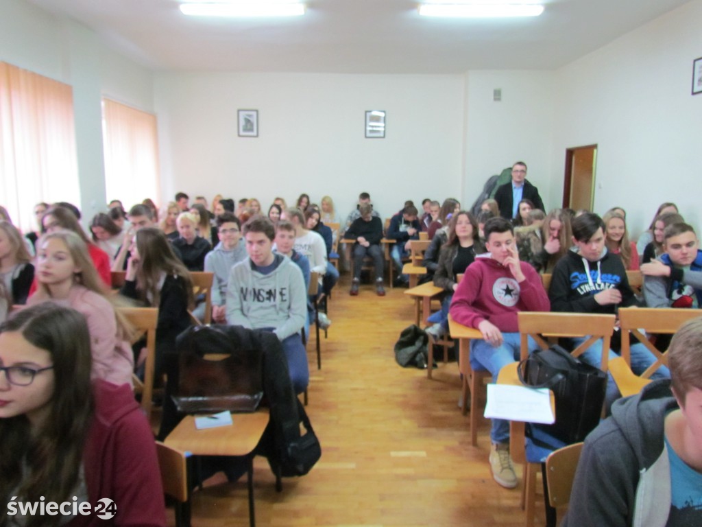 Goście z Afryki i Azji odwiedzili Świecie