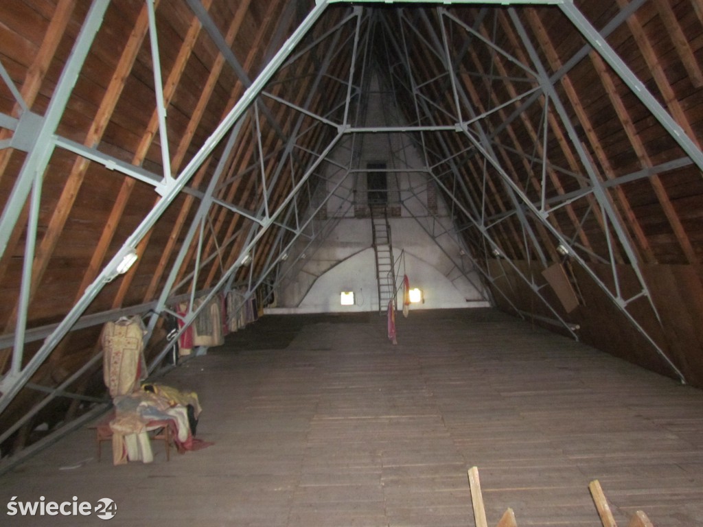 Spacery z przewodnikami PTTK