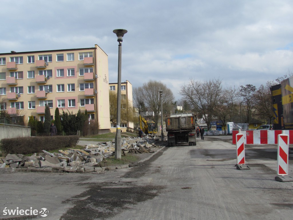 Remont parkingu przy Wyszyńskiego