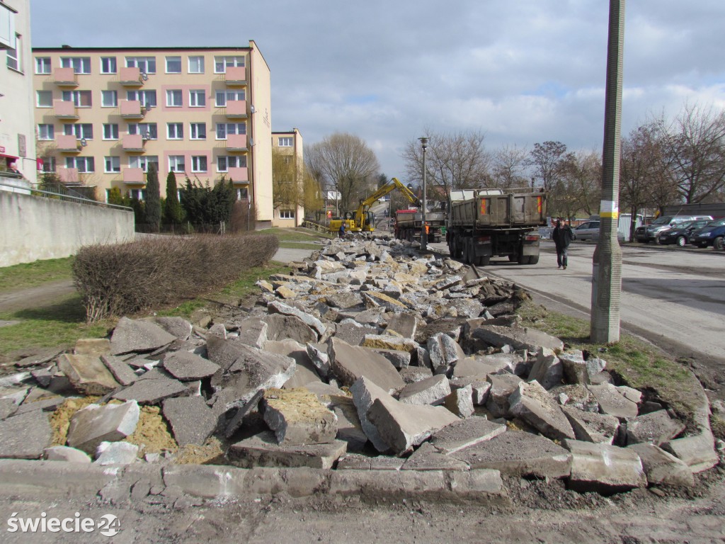 Remont parkingu przy Wyszyńskiego