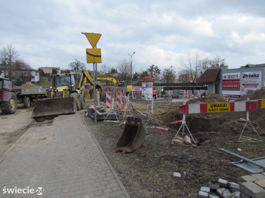 Remont parkingu przy Wyszyńskiego