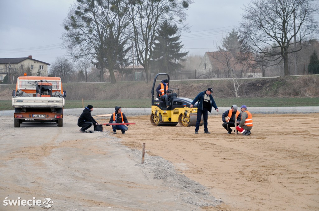 Powstaje parking pod zamkiem