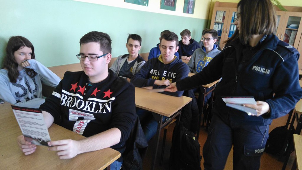 Policjantki u maluchów i starszaków