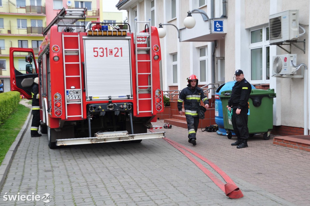 Ewakucja pracowników ZUS w Świeciu
