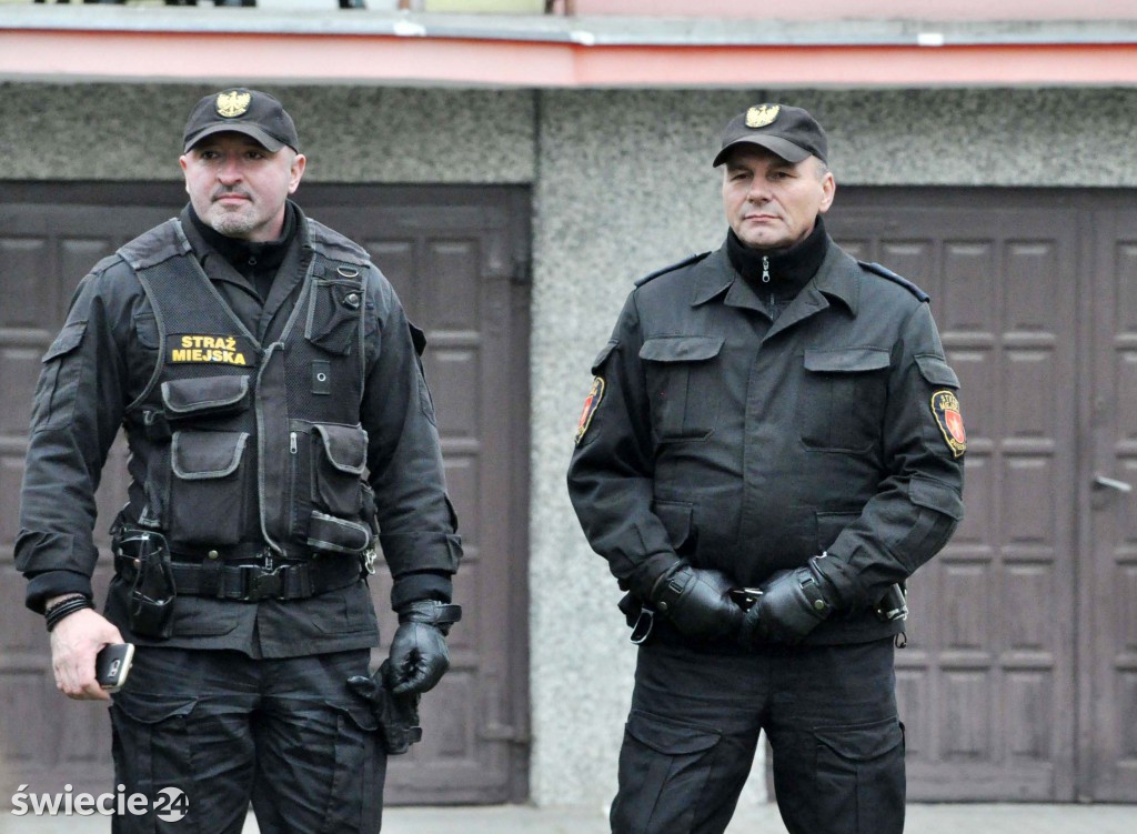 Ewakucja pracowników ZUS w Świeciu