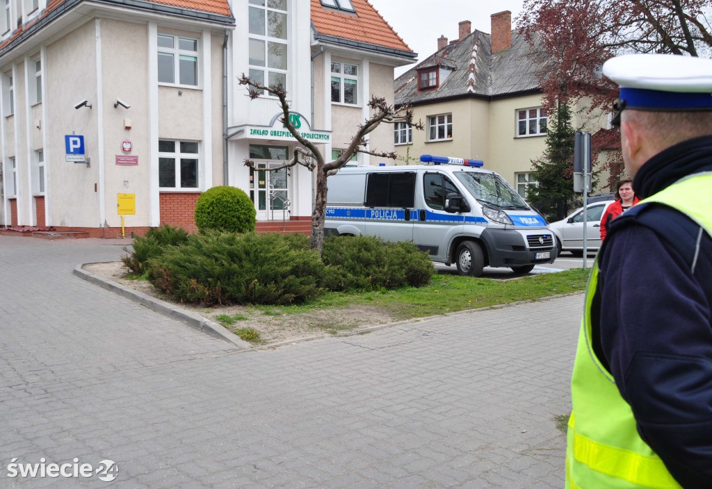 Ewakucja pracowników ZUS w Świeciu