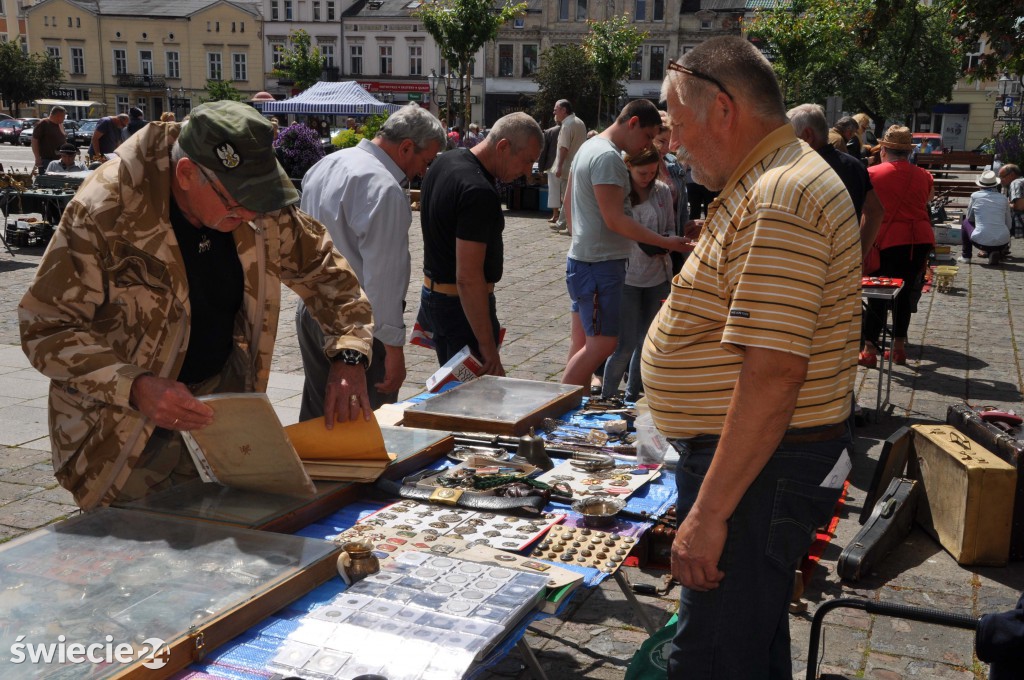 Jarmark staroci na Dużym Rynku
