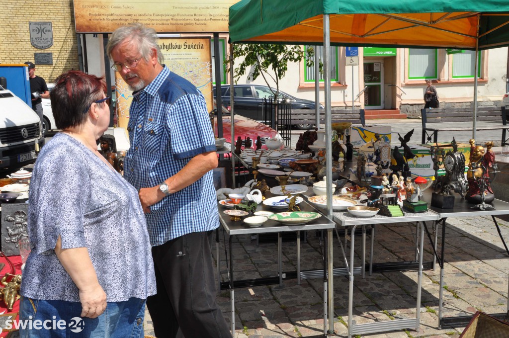 Jarmark staroci na Dużym Rynku