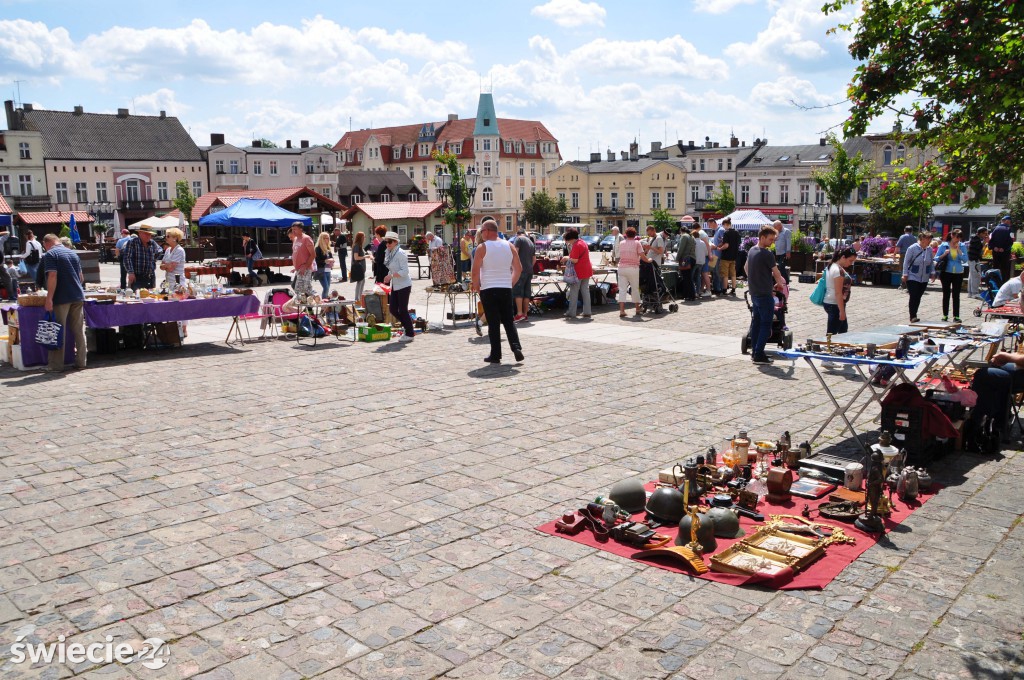 Jarmark staroci na Dużym Rynku