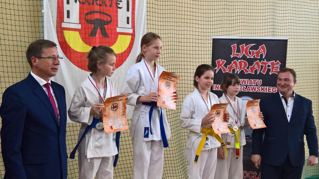  Młodzi karatecy zdobyli 34 medale