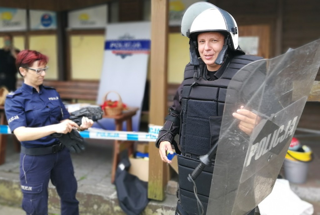 Wkręcali w bezpieczeństwo