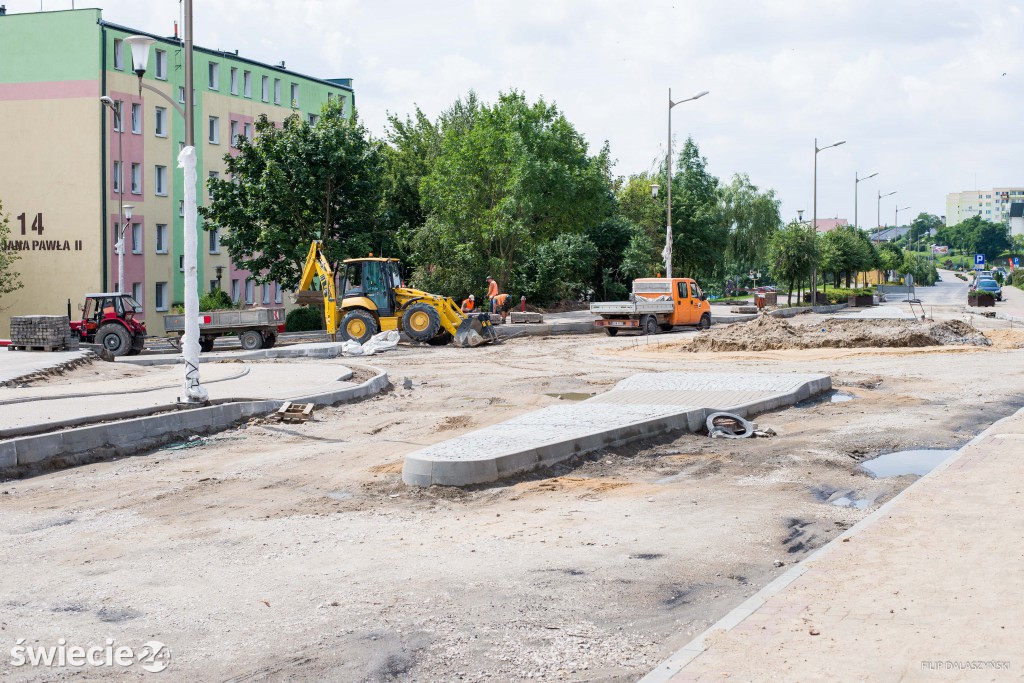 Postęp prac przy budowie ronda na al.JPII
