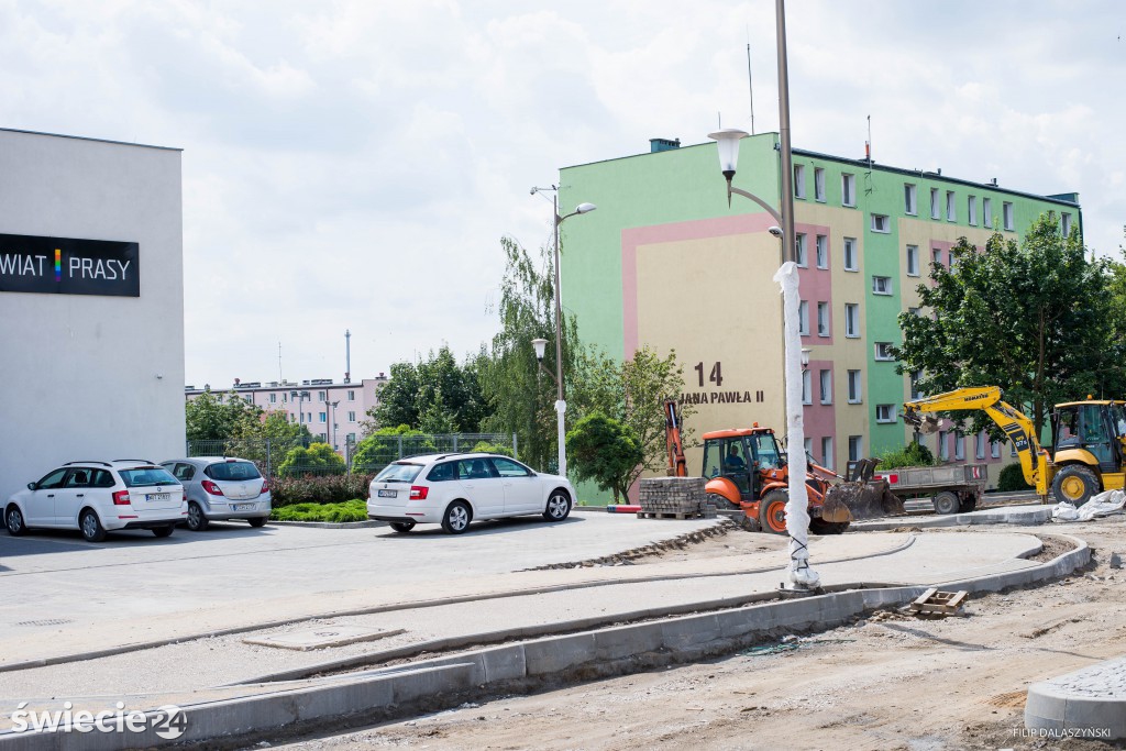 Postęp prac przy budowie ronda na al.JPII