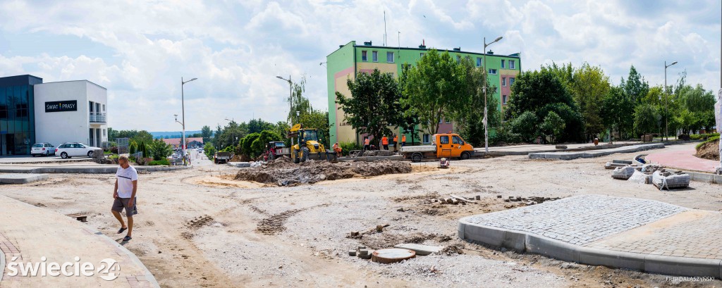 Postęp prac przy budowie ronda na al.JPII