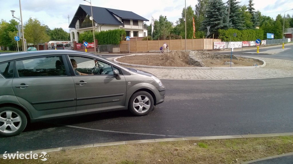 Rondo na Jana Pawła II już przejezdne