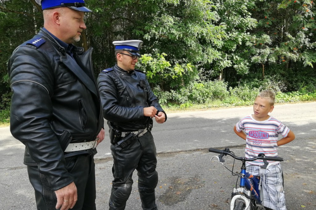 Rok szkolny tuż tuż. Policja sprawdza drogi