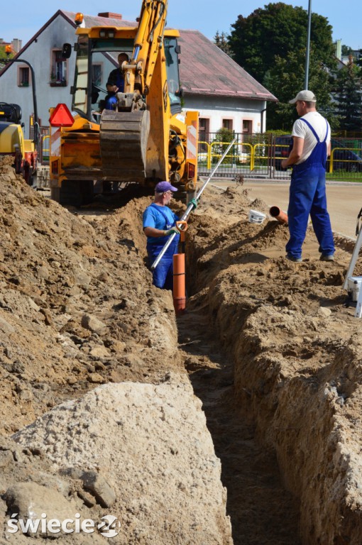 Boisko przy jedynce zazieleniło się