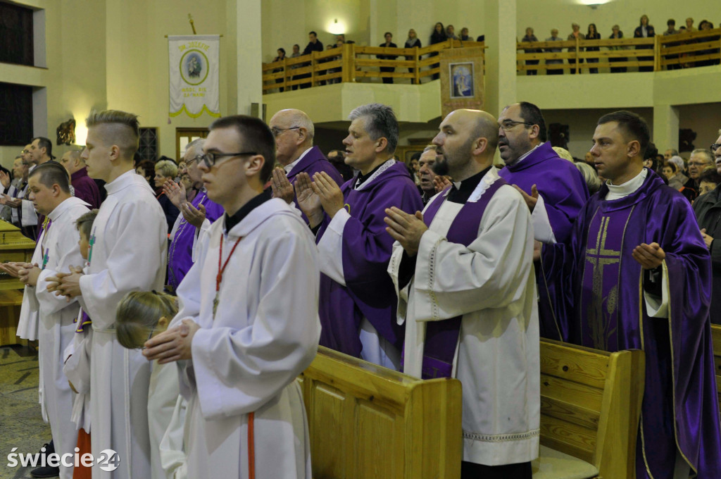 Msza w przeddzień pogrzebu ks. Kubiaka