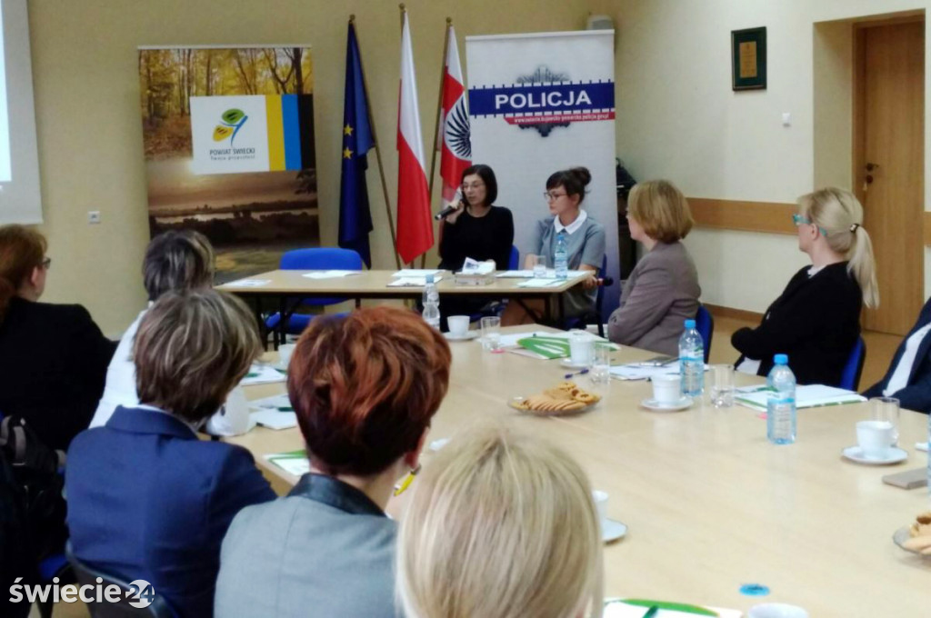 Policja szkoli bankowców