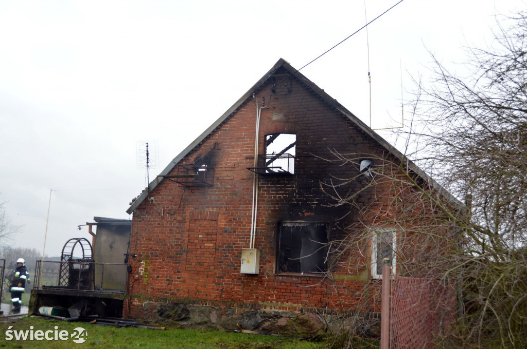 Pożar domu w Świekatowie