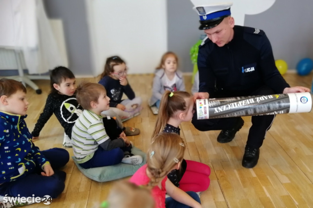 Bezpieczne ferie ze świecką
