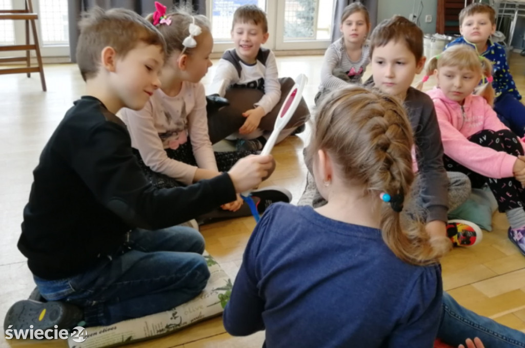 Bezpieczne ferie ze świecką