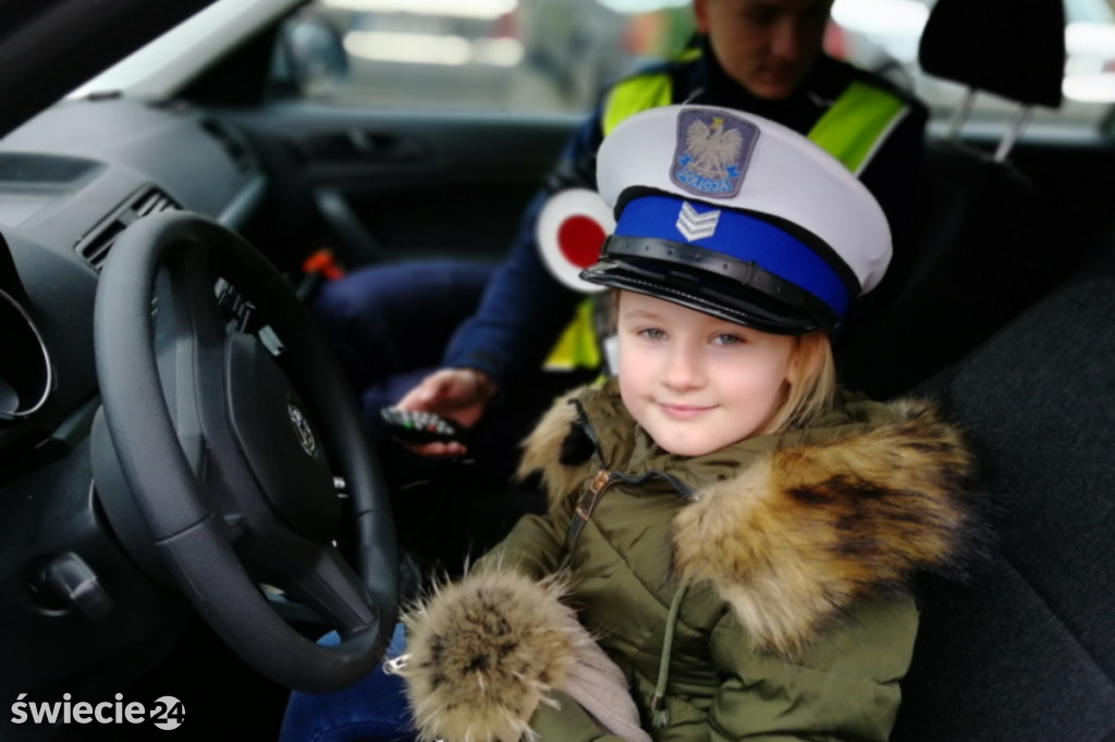 Bezpieczne ferie ze świecką