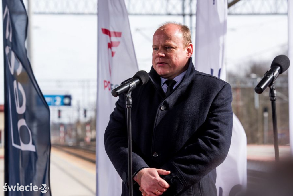 Nowoczesne pociągi pojadą przez Laskowice