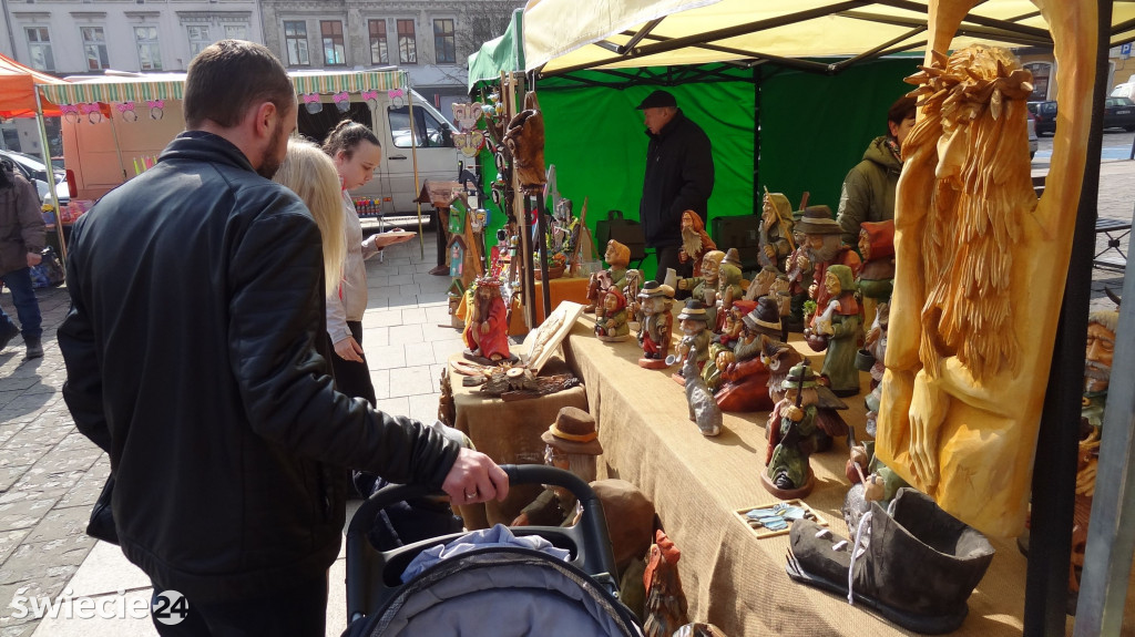 Jarmark wielkanocny na Dużym Rynku