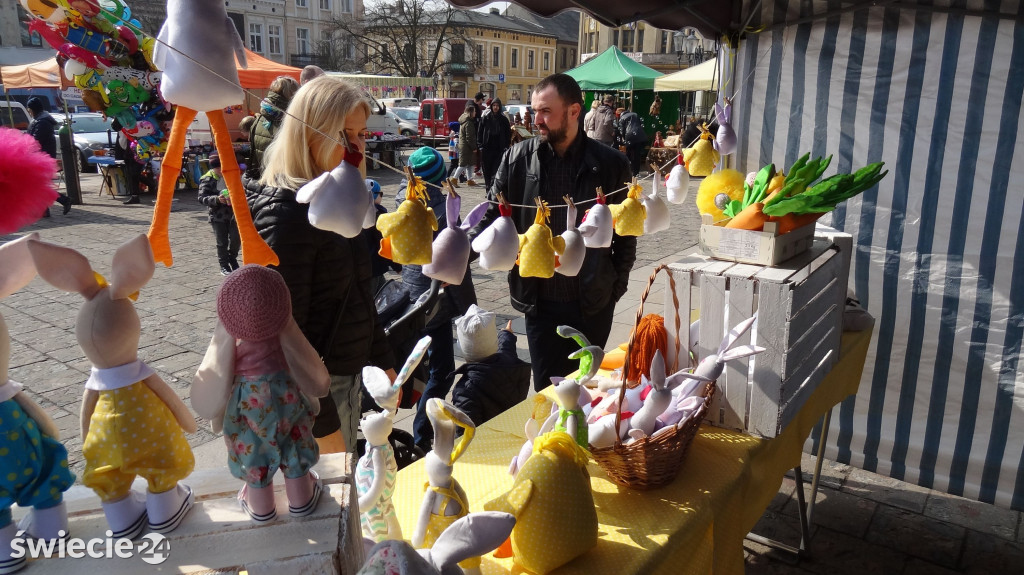 Jarmark wielkanocny na Dużym Rynku