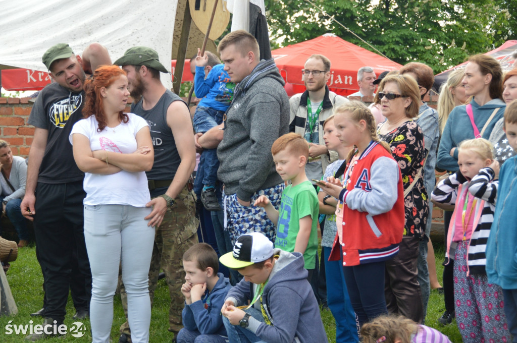 Tłumy na Zamku w Świeciu
