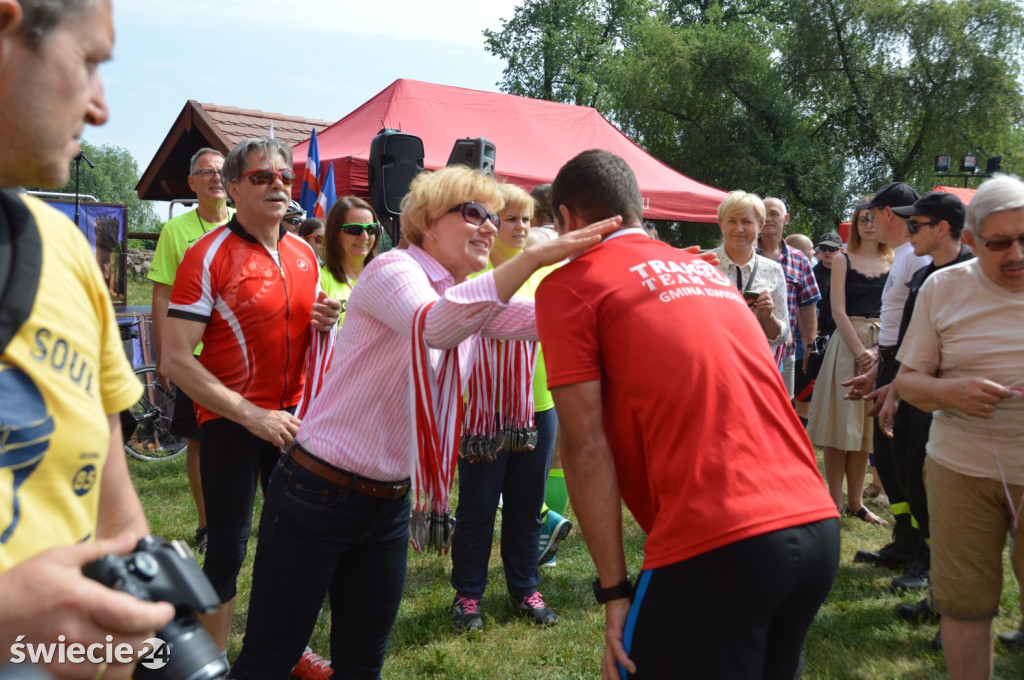 830 biegaczy stanęło na starcie!
