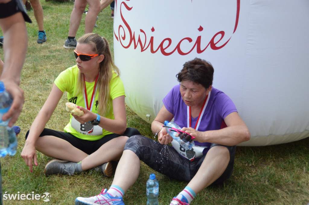 830 biegaczy stanęło na starcie!