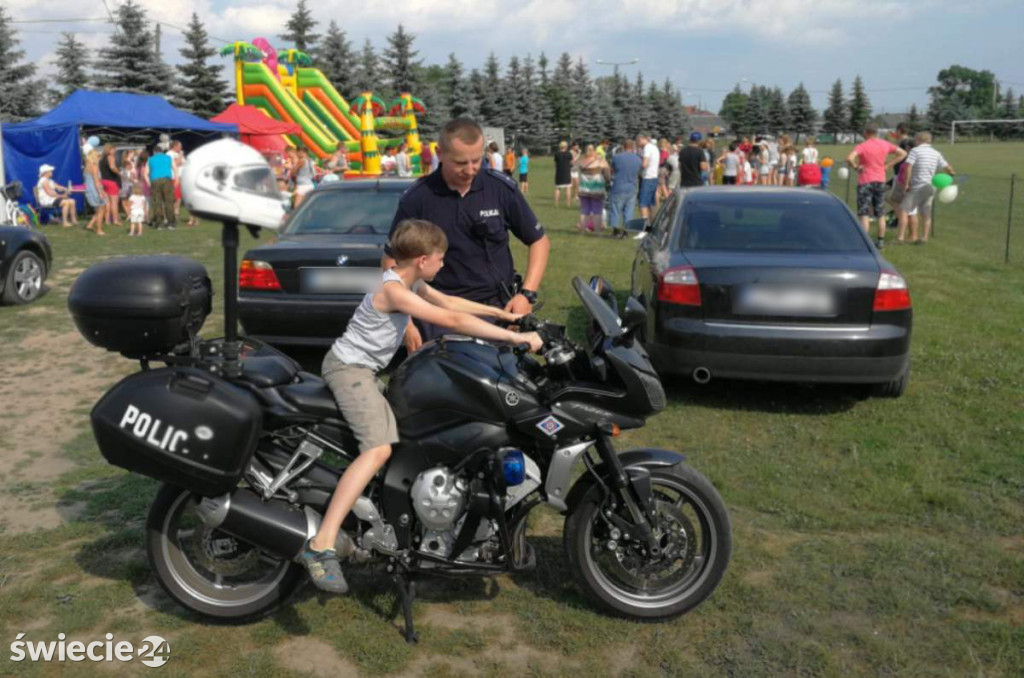 Dzień Dziecka z policjantami