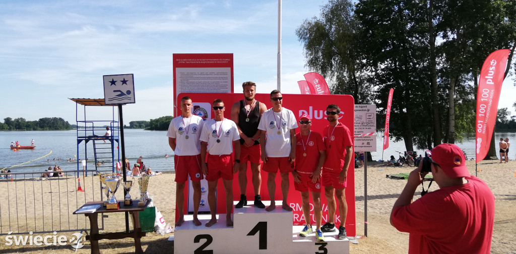 Świeccy ratownicy wodni na podium