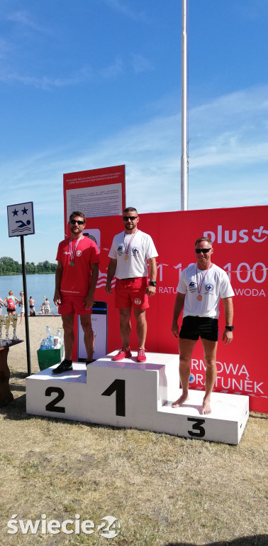 Świeccy ratownicy wodni na podium