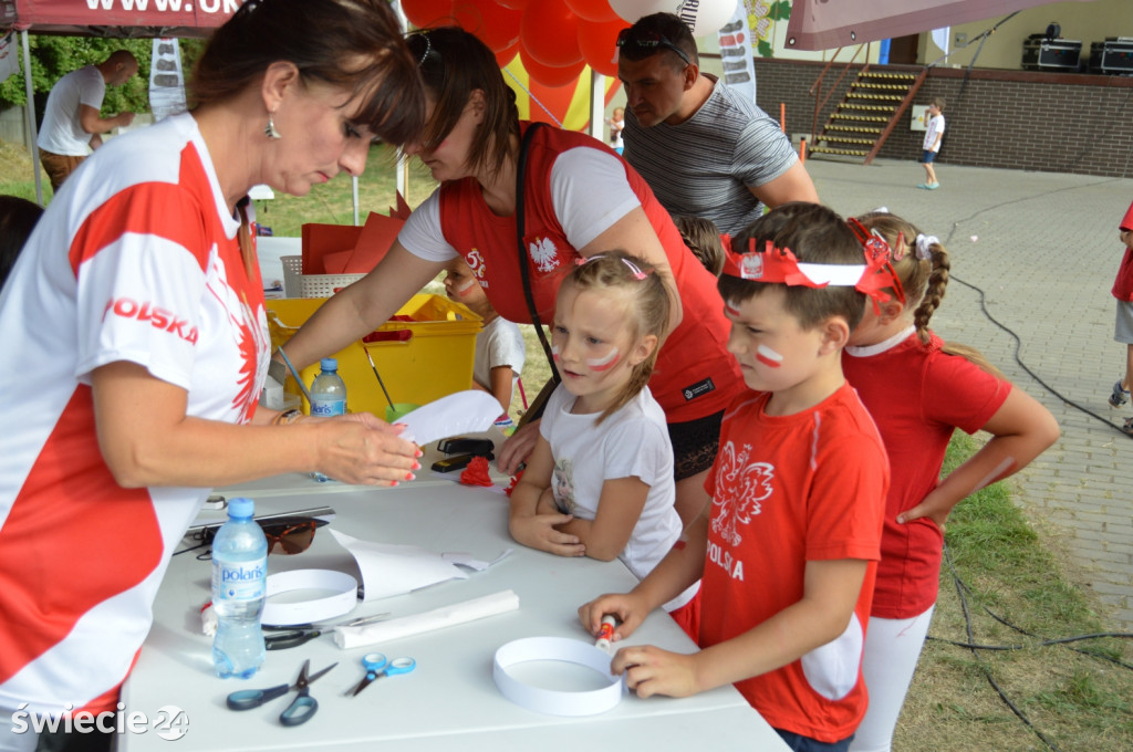 Tłum kibiców zawiedziony grą Polaków