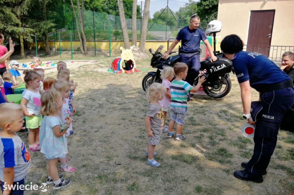 Policjanci wybrali się do żłobka