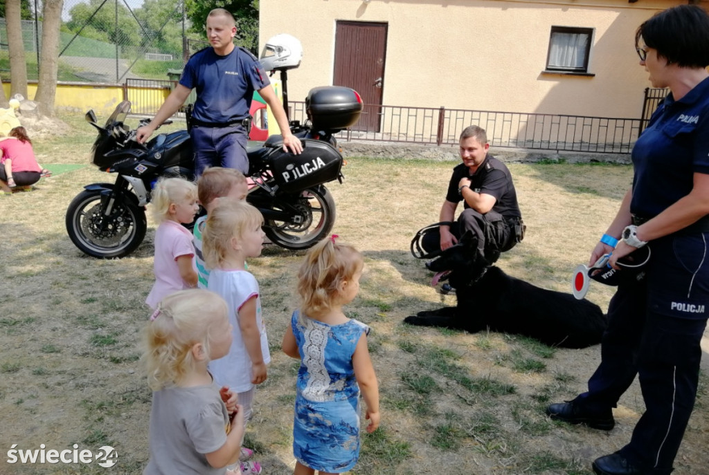 Policjanci wybrali się do żłobka