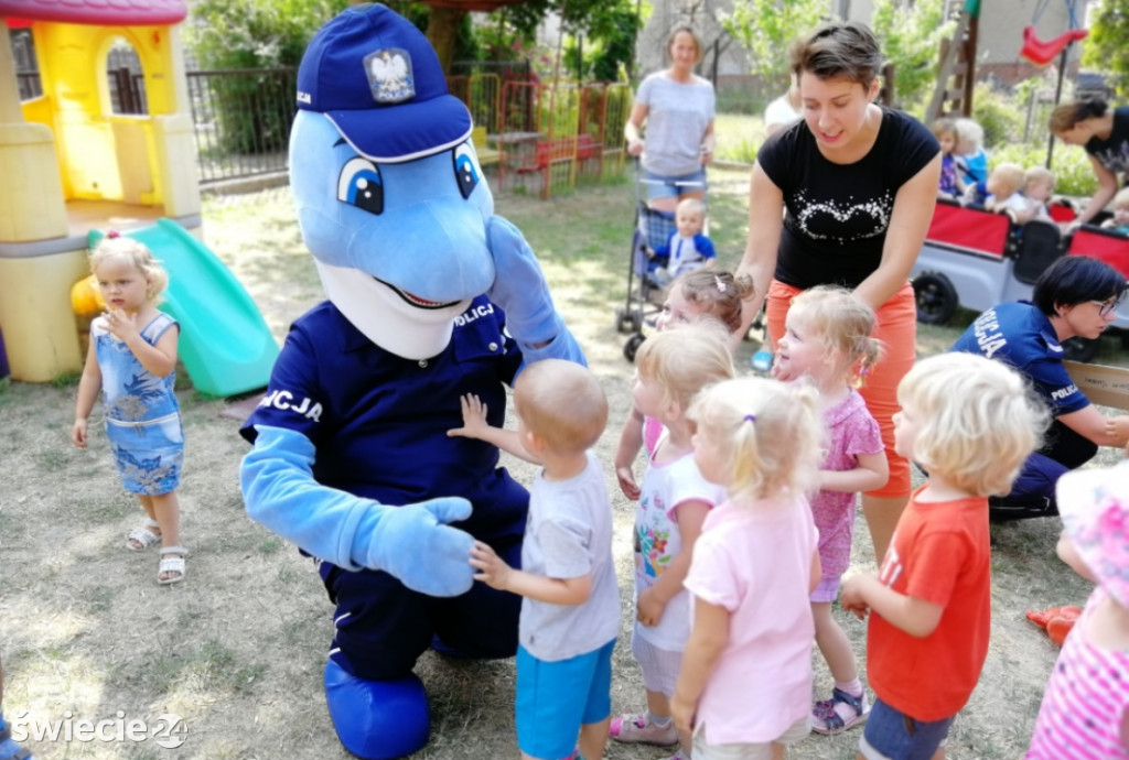 Policjanci wybrali się do żłobka