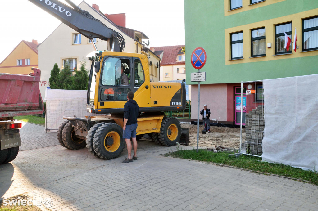Co robią przy Zielonej przychodni?