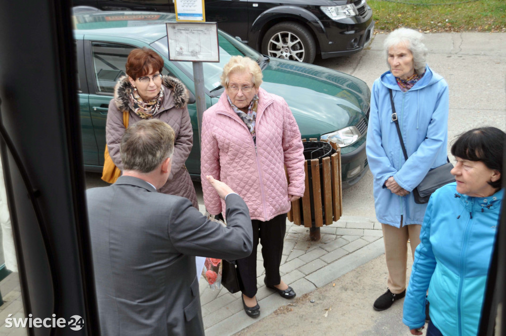 Wyborczy autobus Woźniaka