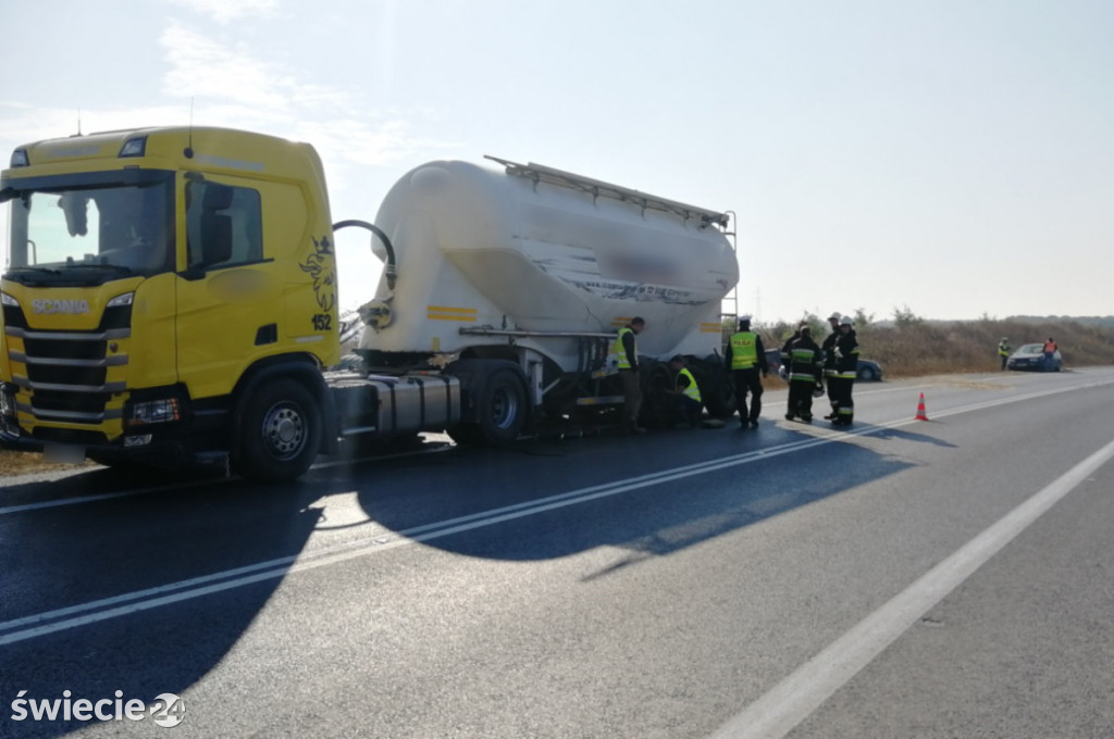 Groźny wypadek z udziałem autobusu