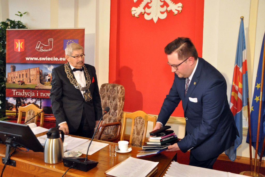 Nowy burmistrz zaprzysiężony