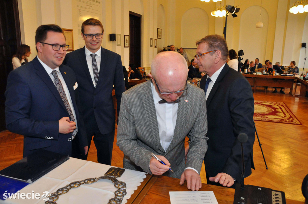 Nowy burmistrz zaprzysiężony