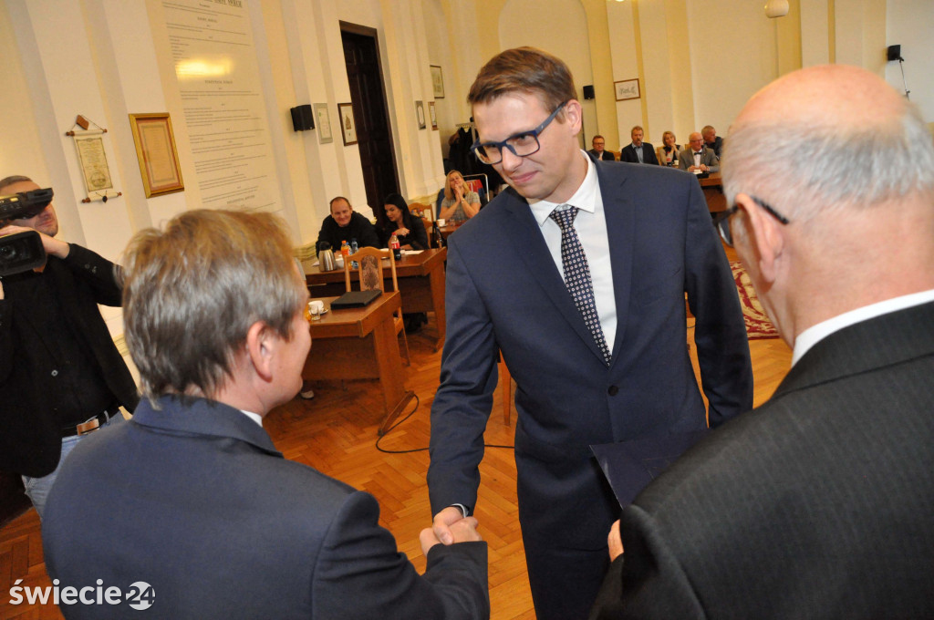 Nowy burmistrz zaprzysiężony