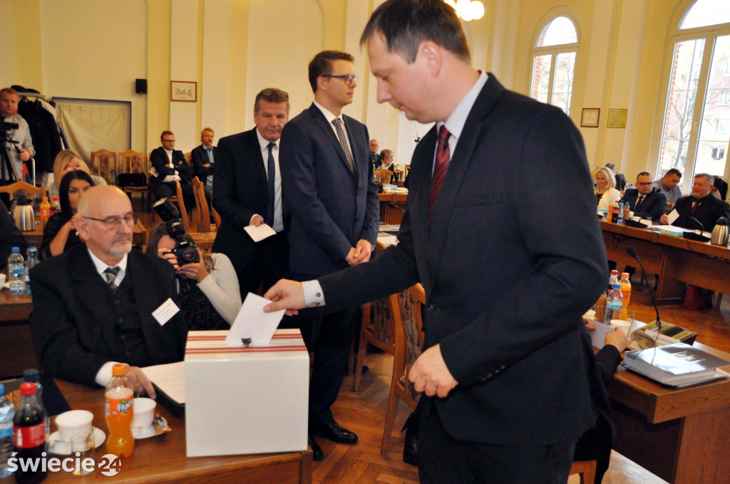 Nowy burmistrz zaprzysiężony