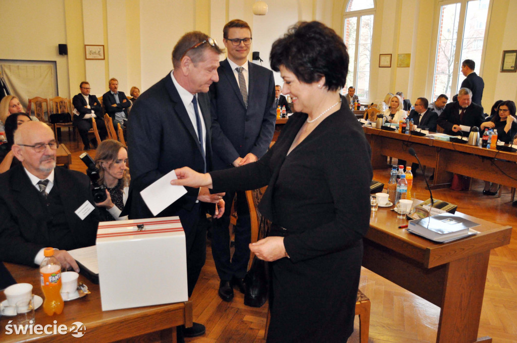 Nowy burmistrz zaprzysiężony