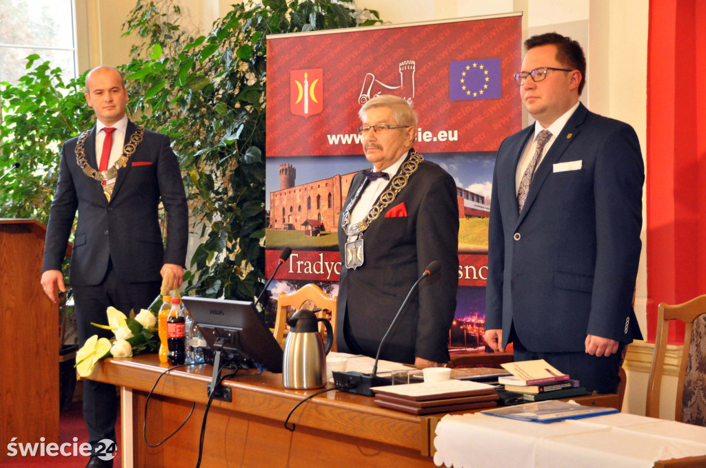 Nowy burmistrz zaprzysiężony