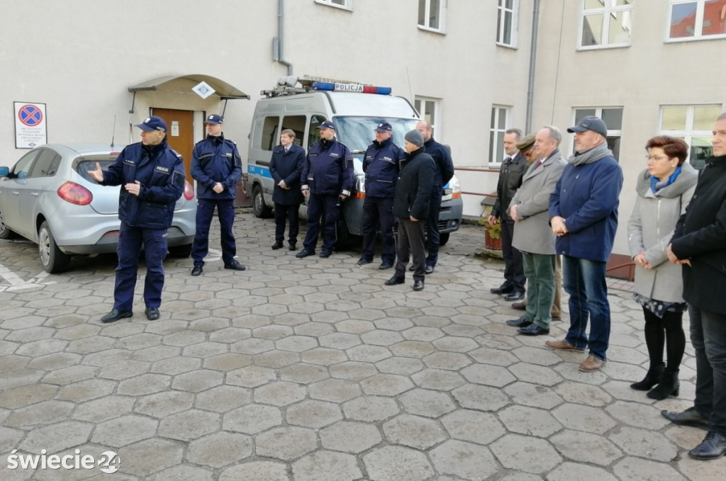 Nowe auta w świeckiej policji